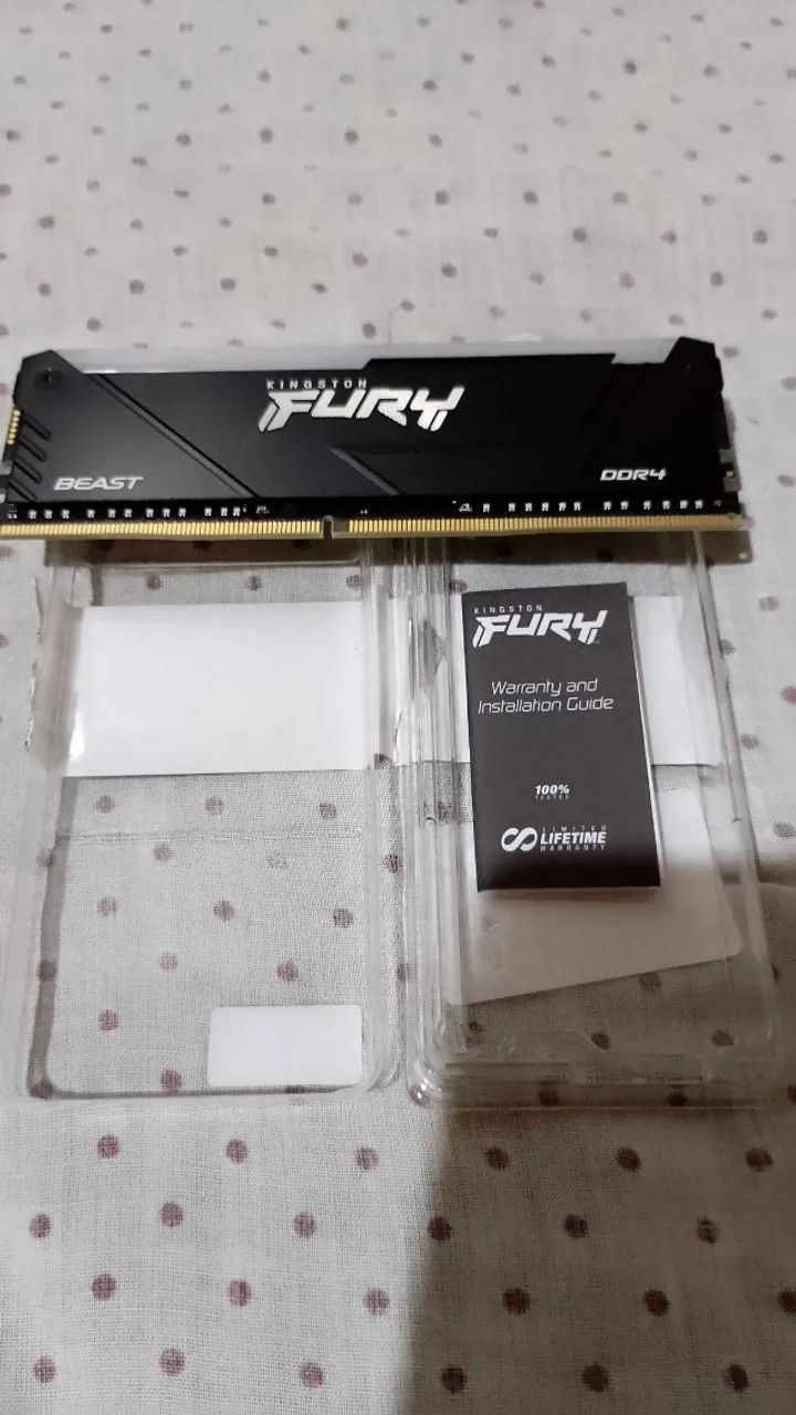 Memoria RAM Kingston Fury Beast 2X 8GB DDR4 3200mhz RGB - Foto 3