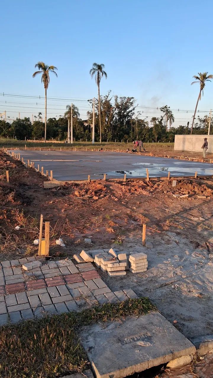 FAÇO OBRAS DE CONSTRUÇÃO CIVIL E PINTURA