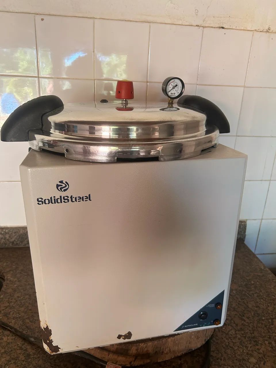 AUTOCLAVE SOLIDSTEEL 8 LITROS ? POUCO USADA