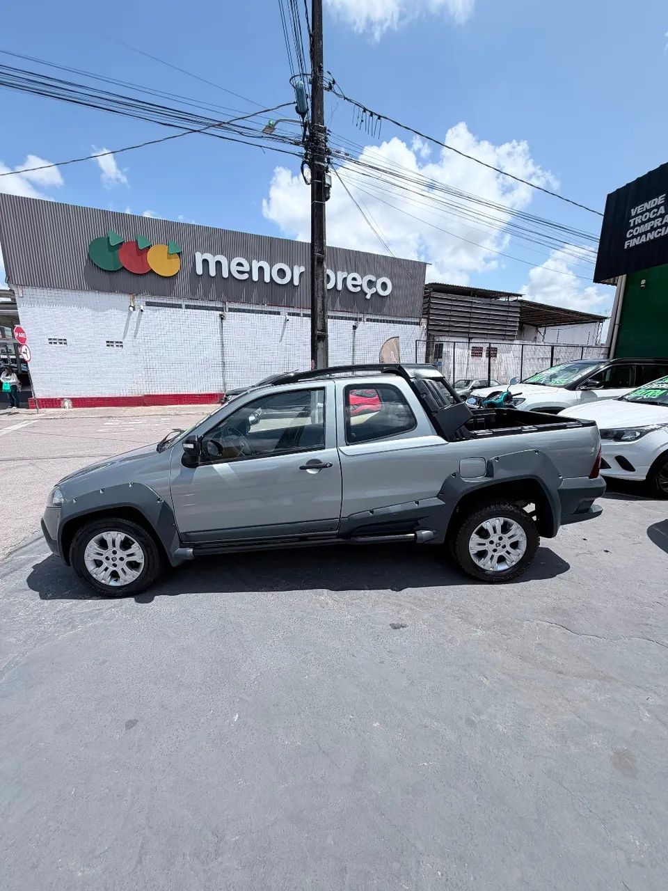 Fiat Strada Adventure1.8/ 1.8 Locker Flex CD 2012 - Foto 3