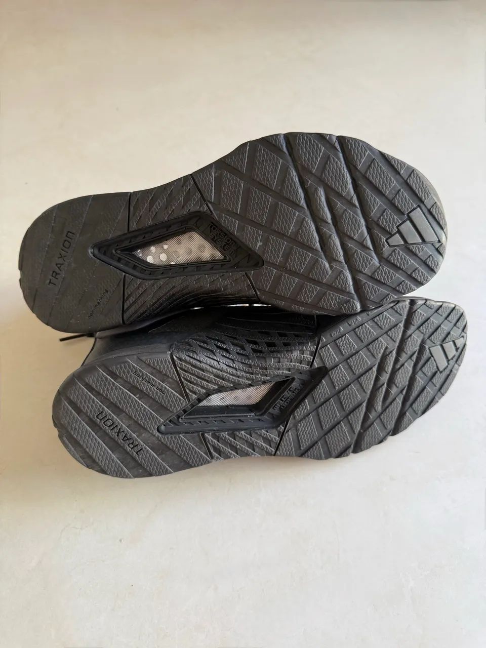 Tênis adidas  - Foto 2