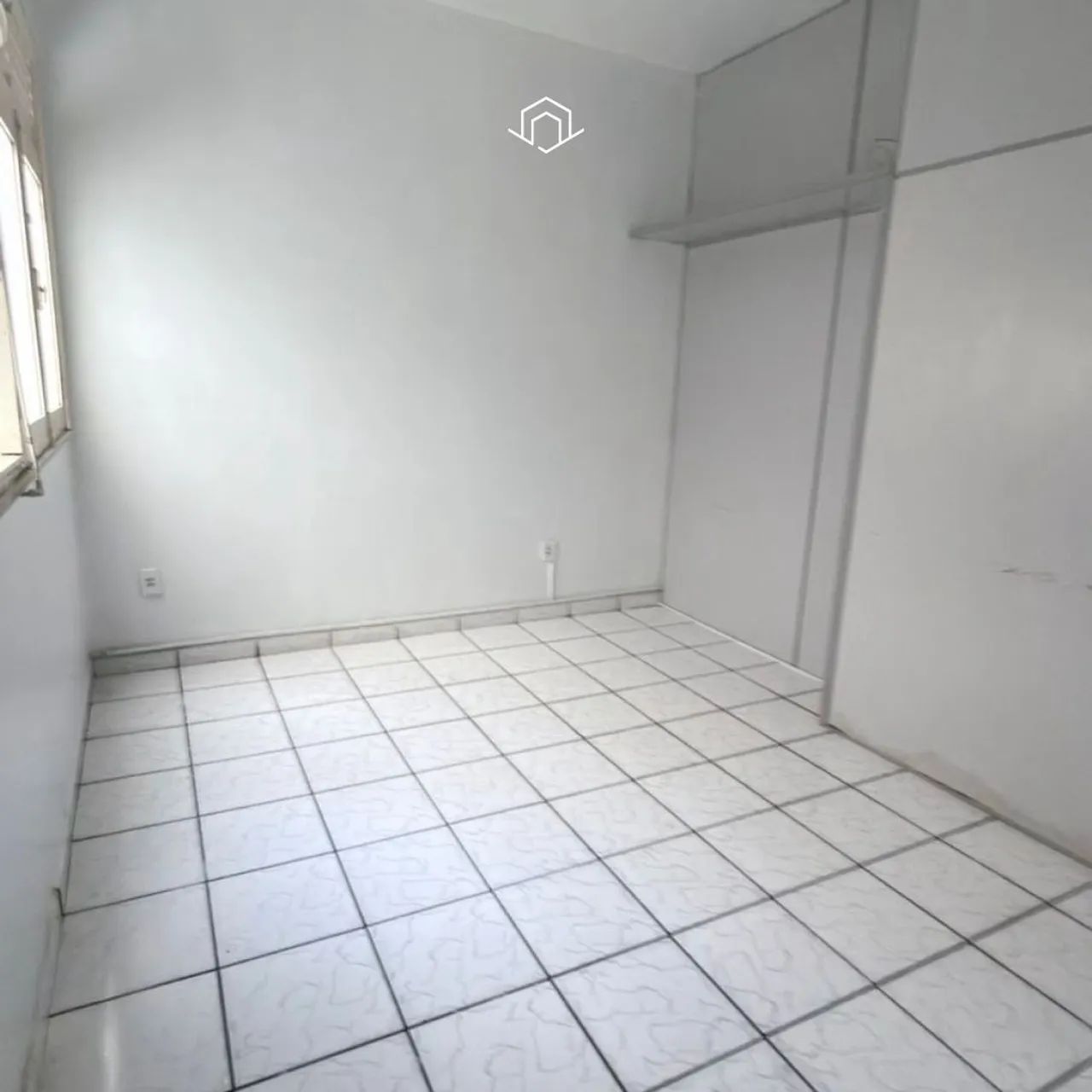 Vende-se sala comercial na Avenida Cinquentenario  - Foto 2
