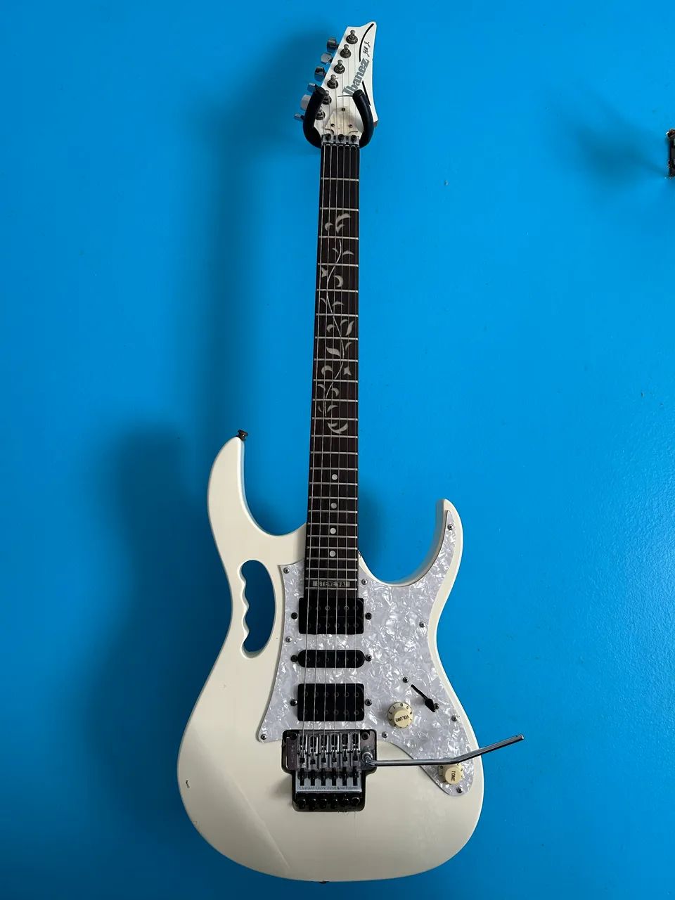 Guitarra Ibanez JR 