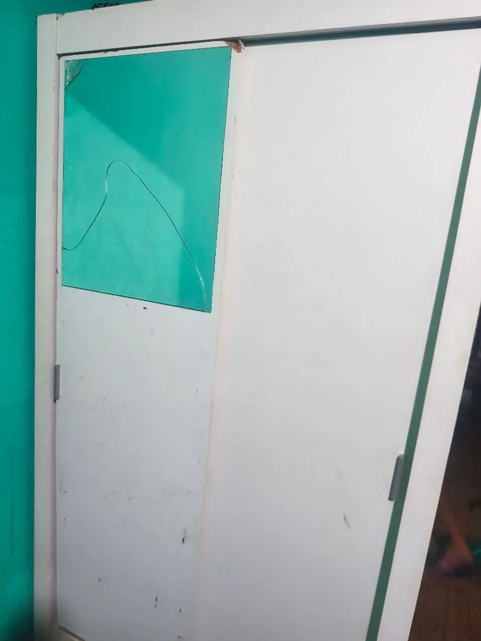 Vendo Guarda Roupa 