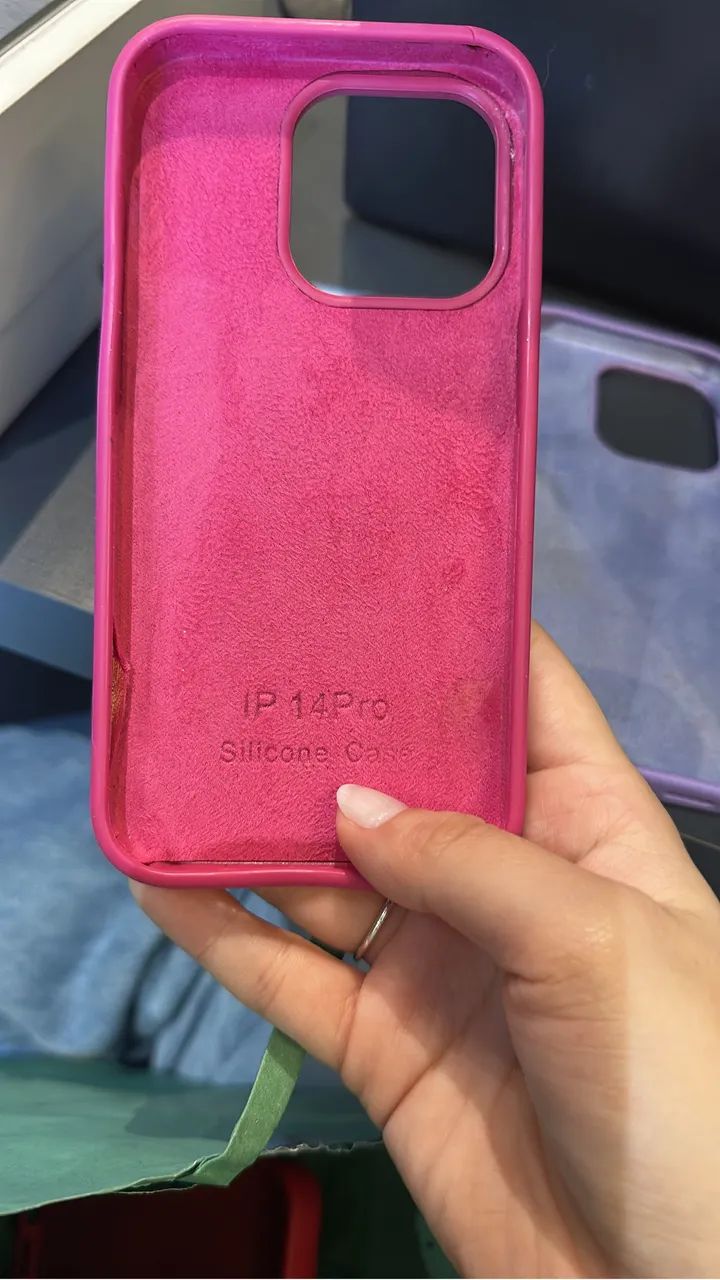 7 capinhas de silicone ip 14 pro  - Foto 2