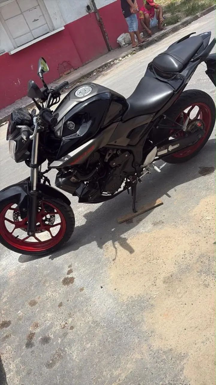 MT-03  - Foto 2