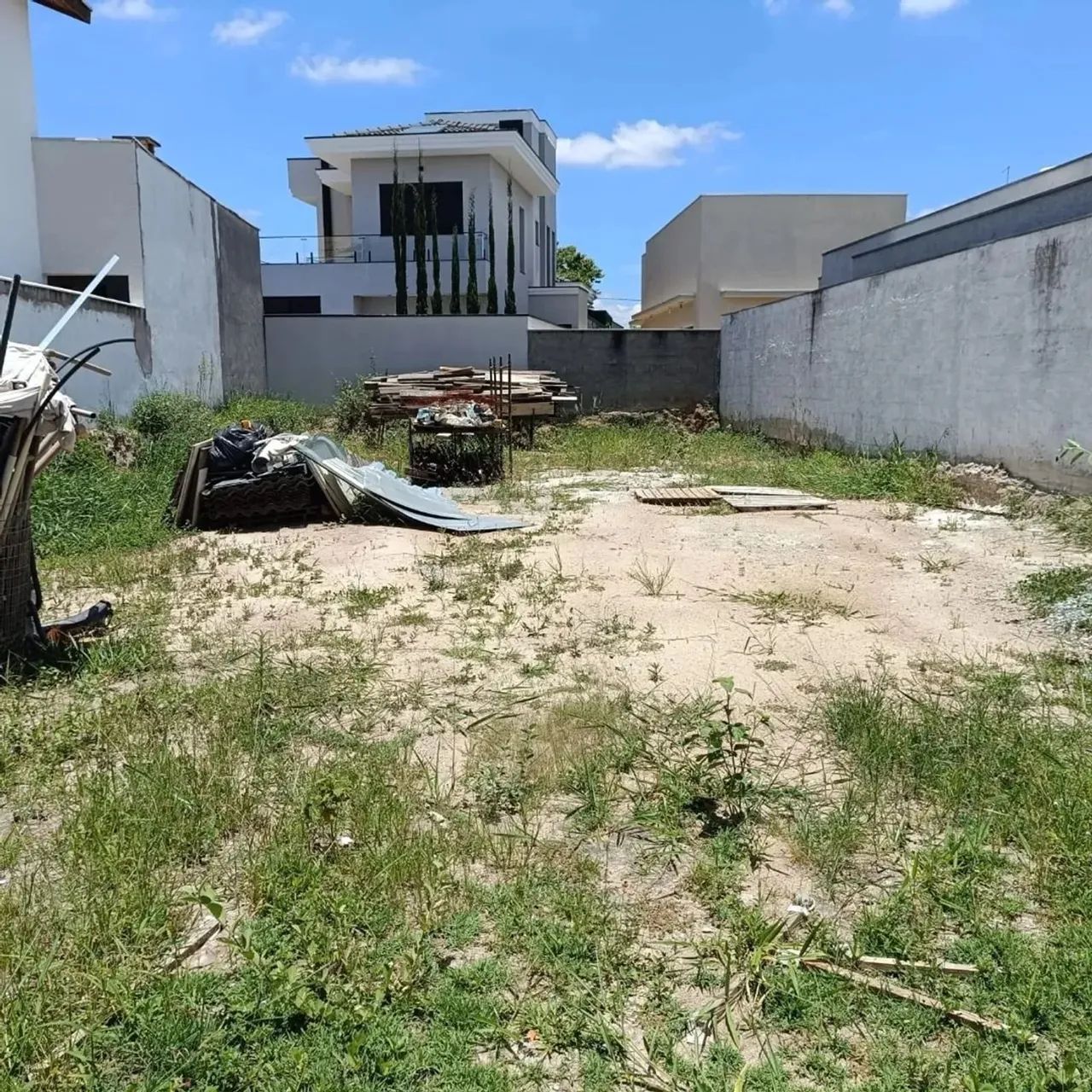 Terreno a venda tem 275 m² Condomínio Campos do Conde Chambor, Tremembé