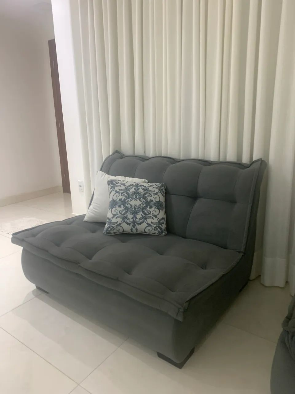 sofá dois lugares  - Foto 3