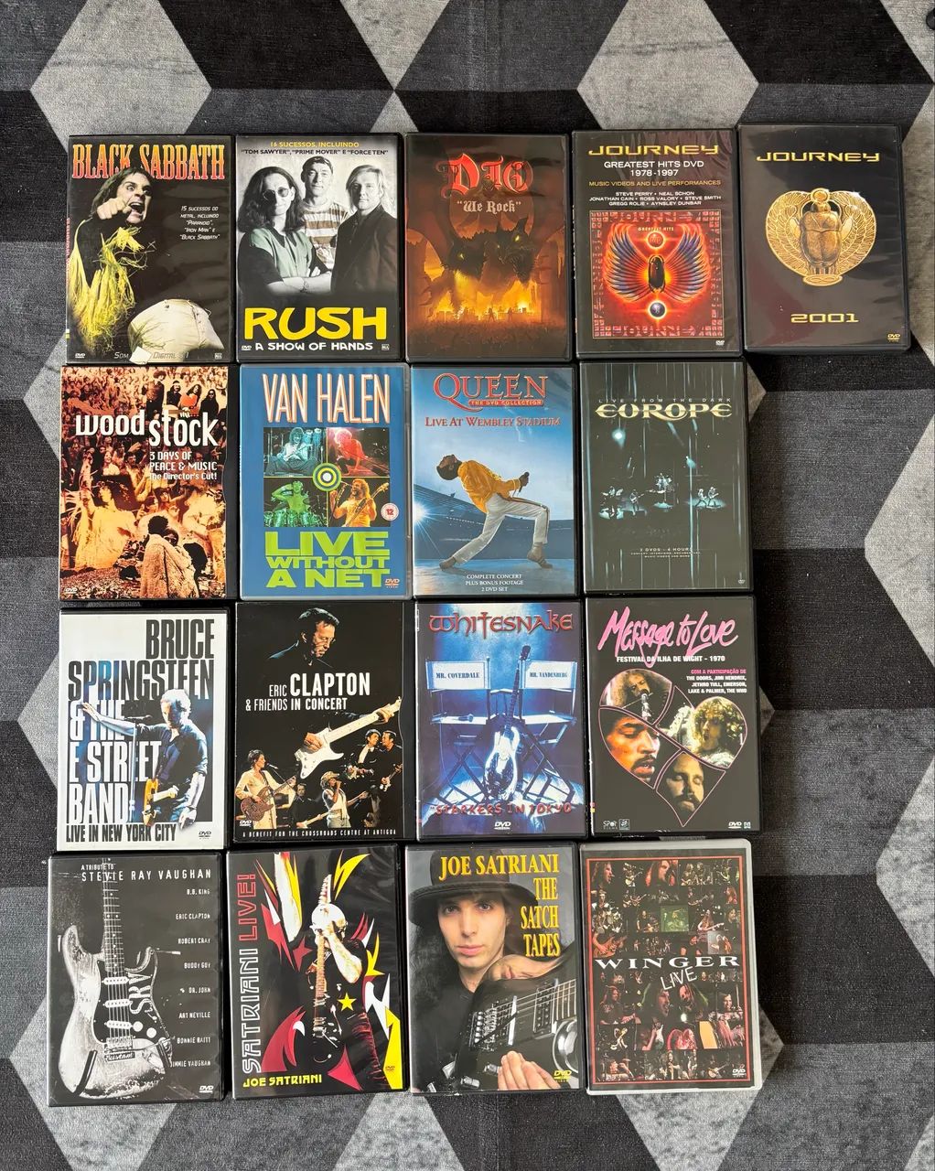 17 DVDs Originais de Rock - Variados - Foto 2