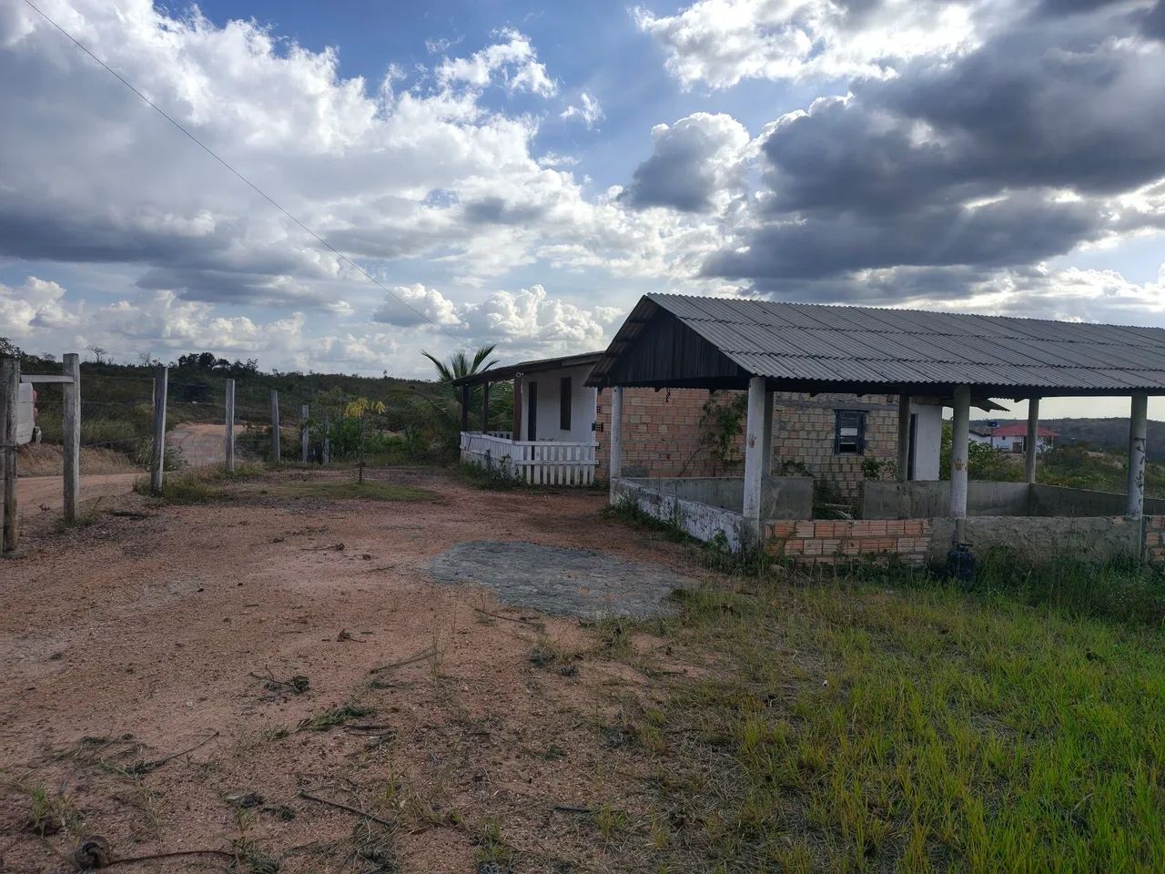  Vende-se linda casa na Vila do Tepequém - Foto 2