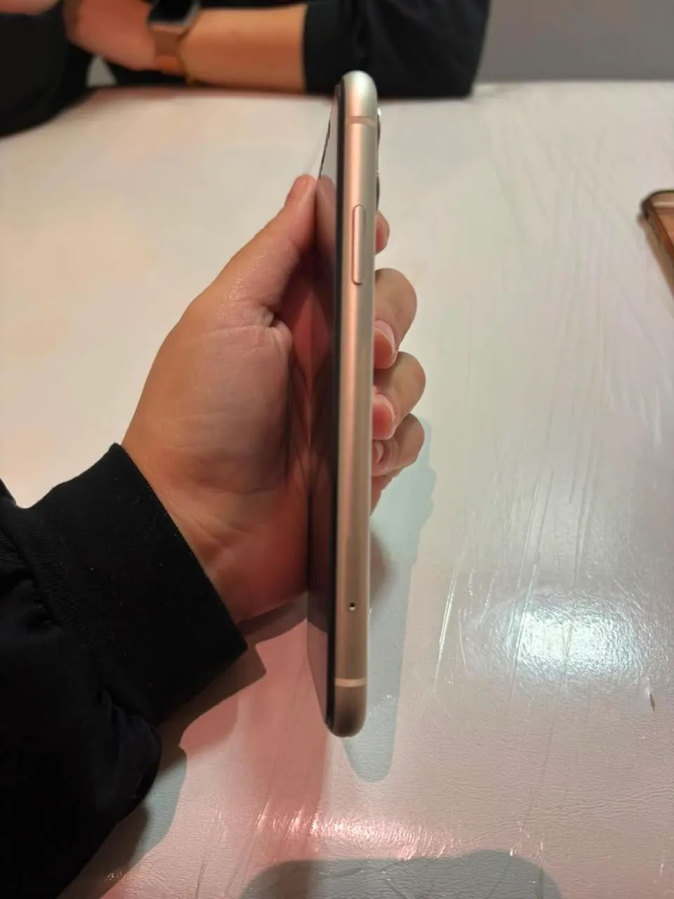 IPhone 11 64g - Foto 5