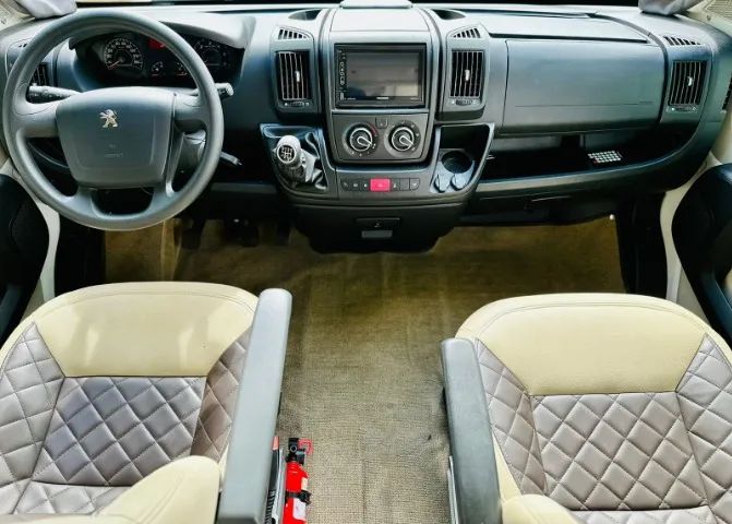  MOTORHOME PEUGEOT BOXER 2020 - LUXO, CONFORTO E LIBERDADE EM SUA FORMA MAIS EXCLUSIVA  - Foto 10