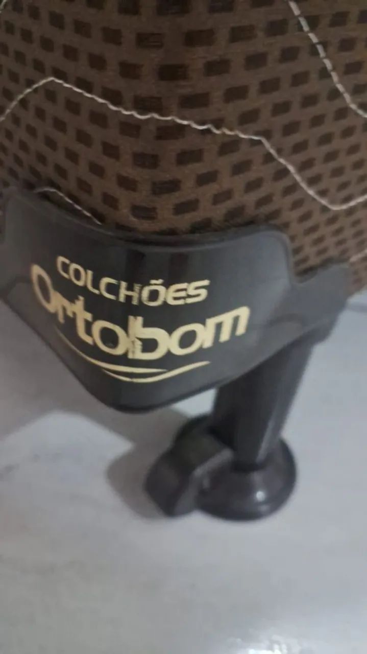 Cama box Ortobom com colchão de molas e cabeceira - Foto 3