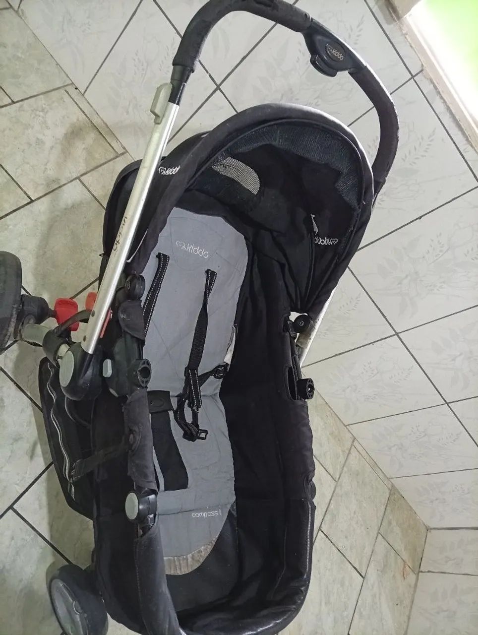 Vende se carrinho de bebê  - Foto 2