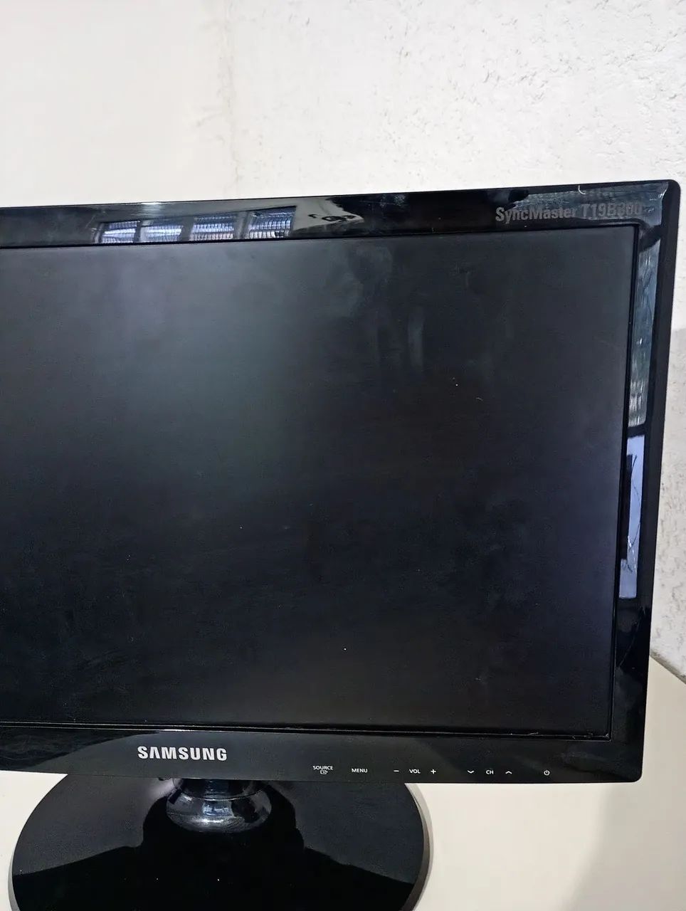 Tv Samsung Smart + JBL Caixa de som  - Foto 5