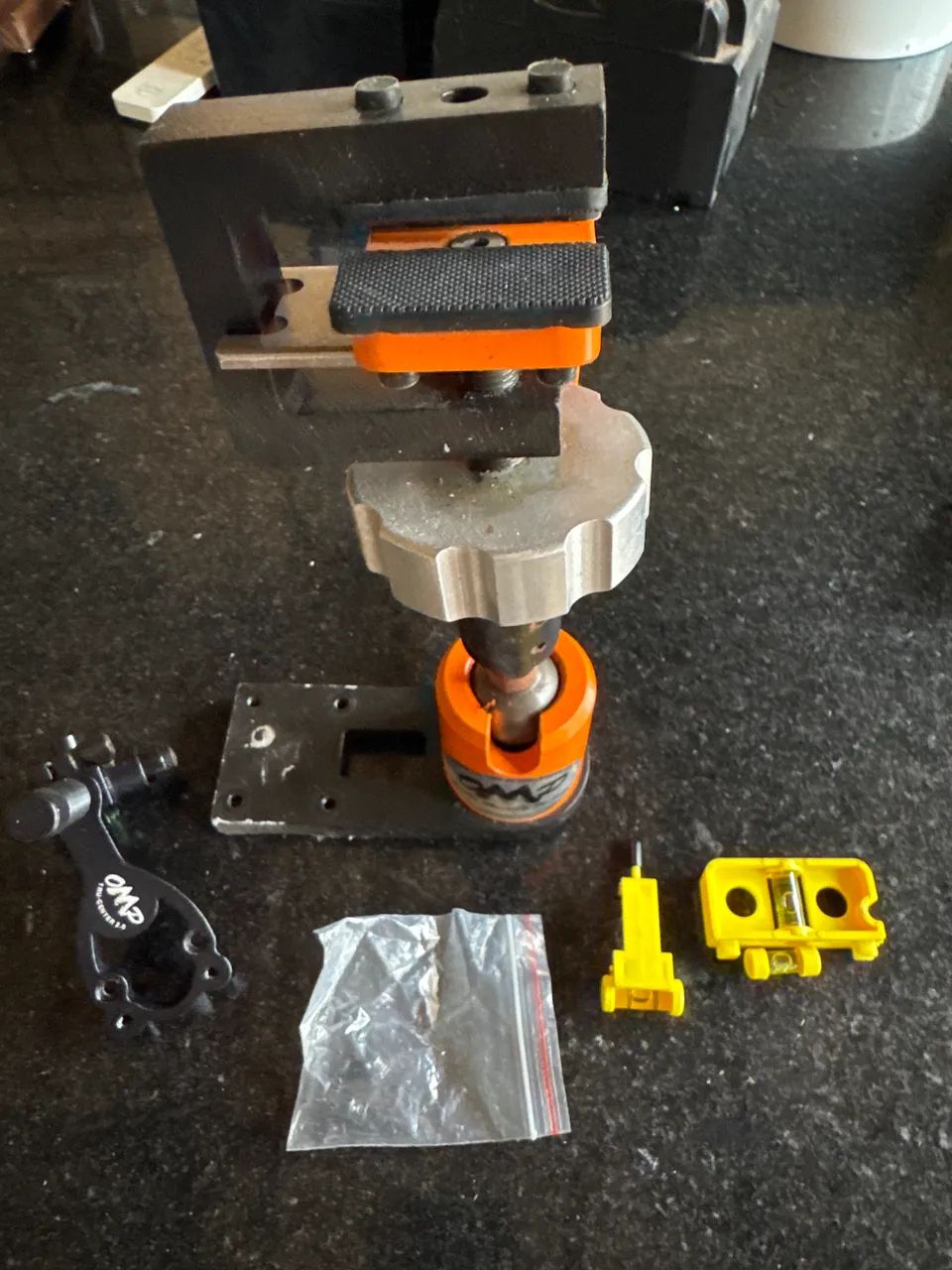 Versa-Cradle Bow Vise da October Mountain Products (OMP)