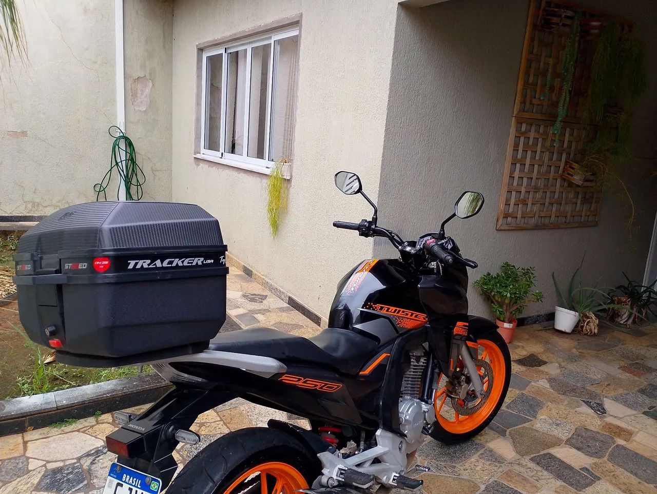 Vendo cb250 Twister conservada  - Foto 2