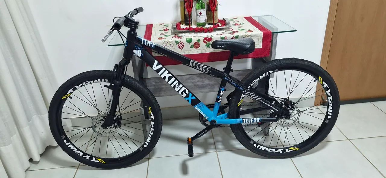 Viking semi usada com vmaxx