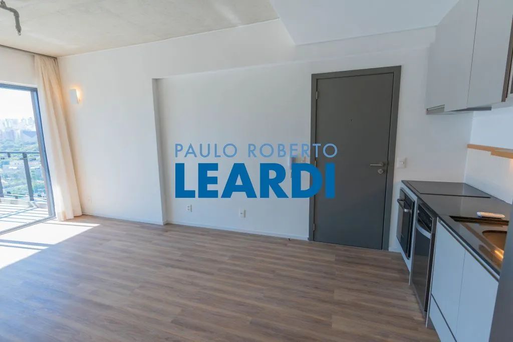 APARTAMENTO - PINHEIROS - SP