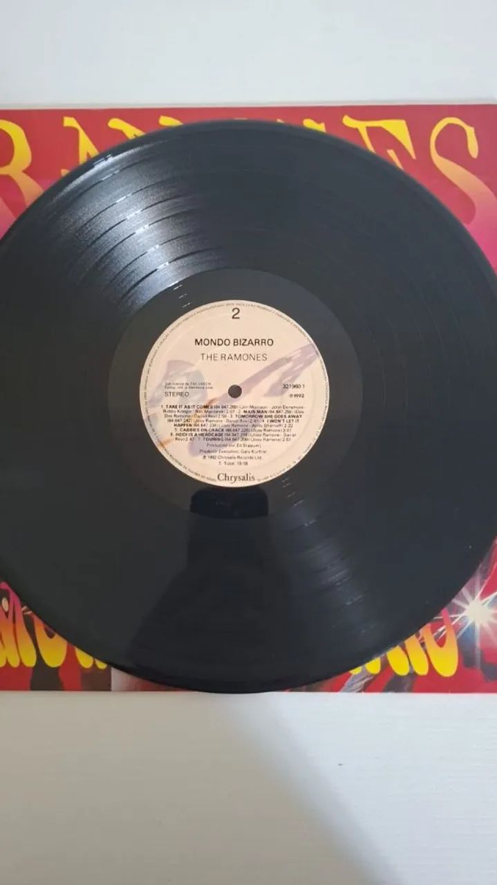 LP Vinil - Mondo Bizarro - Ramones - Foto 3