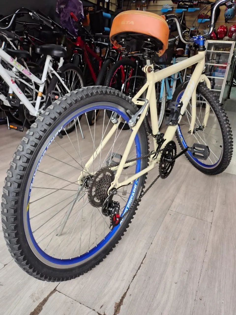 Bicicleta aro 26 Retrô  - Foto 4