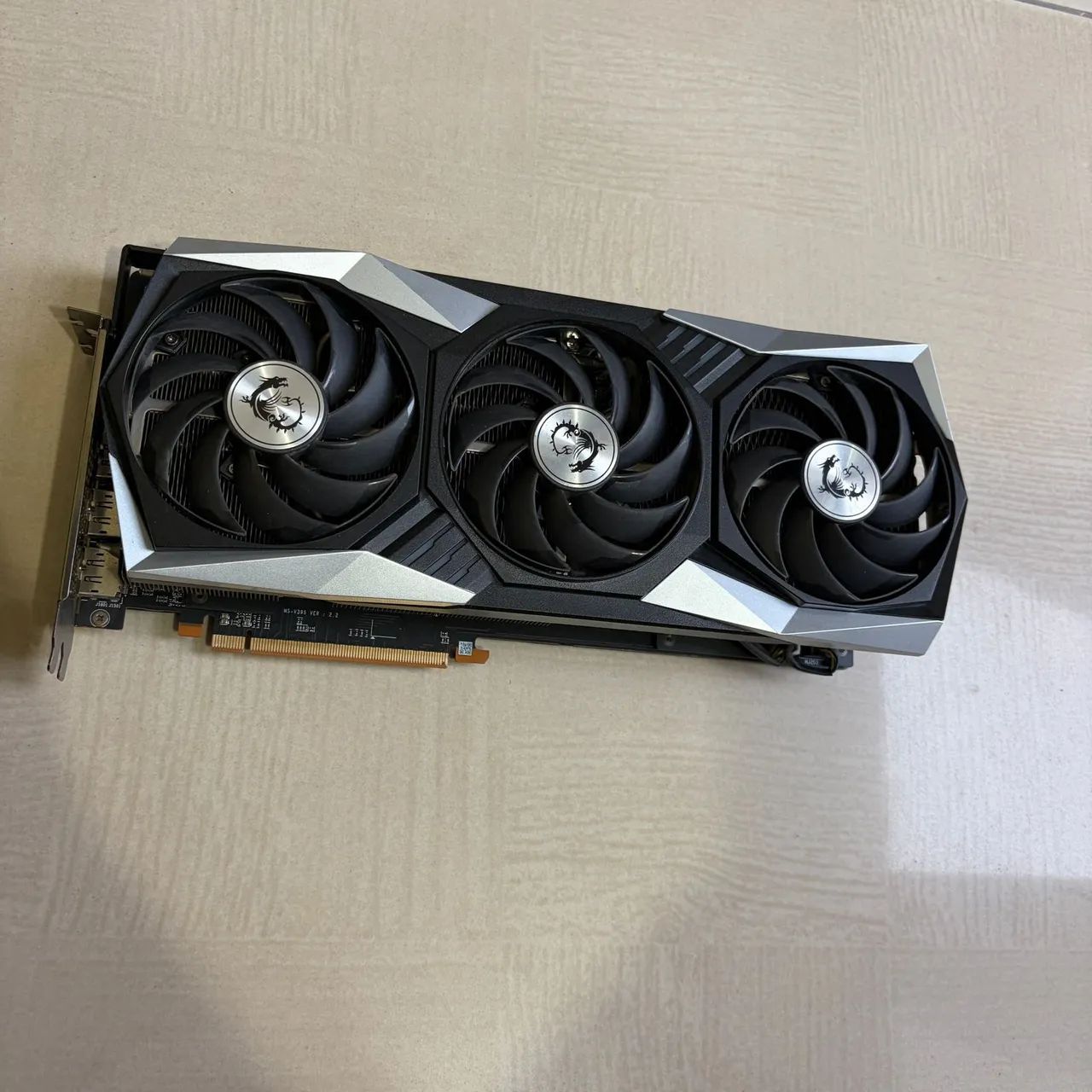 RX 6800XT 16gb Gaming X Trio - Foto 4