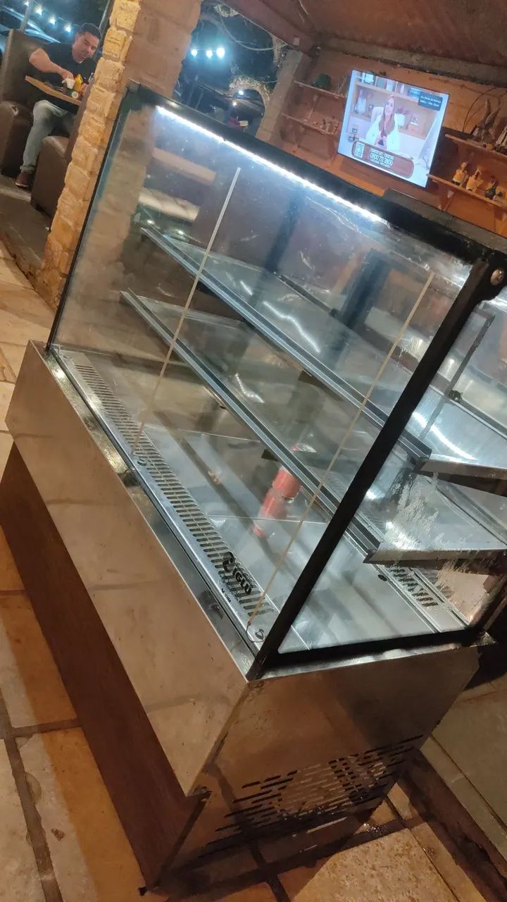 Vitrine refrigerada 