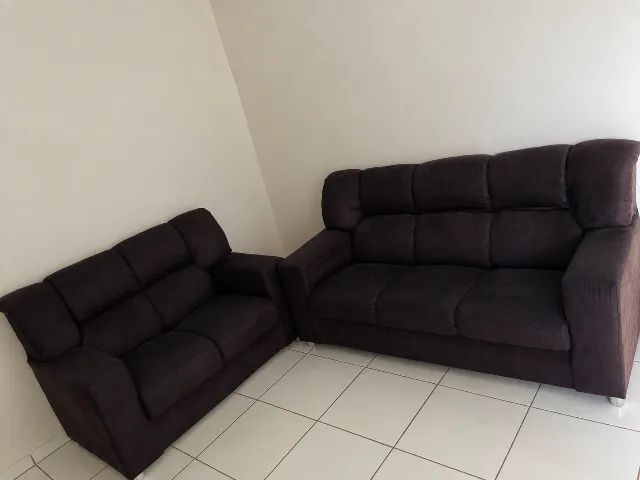 Sofá 3 e 2 lugares e Rack 