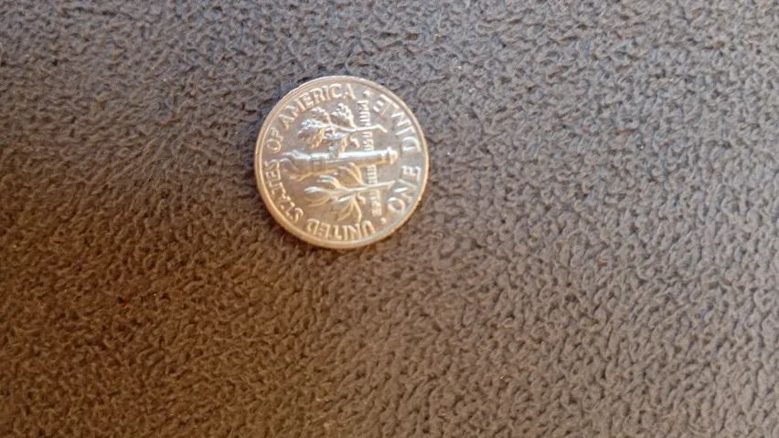 Moedas estrangeiras antigas  - Foto 3