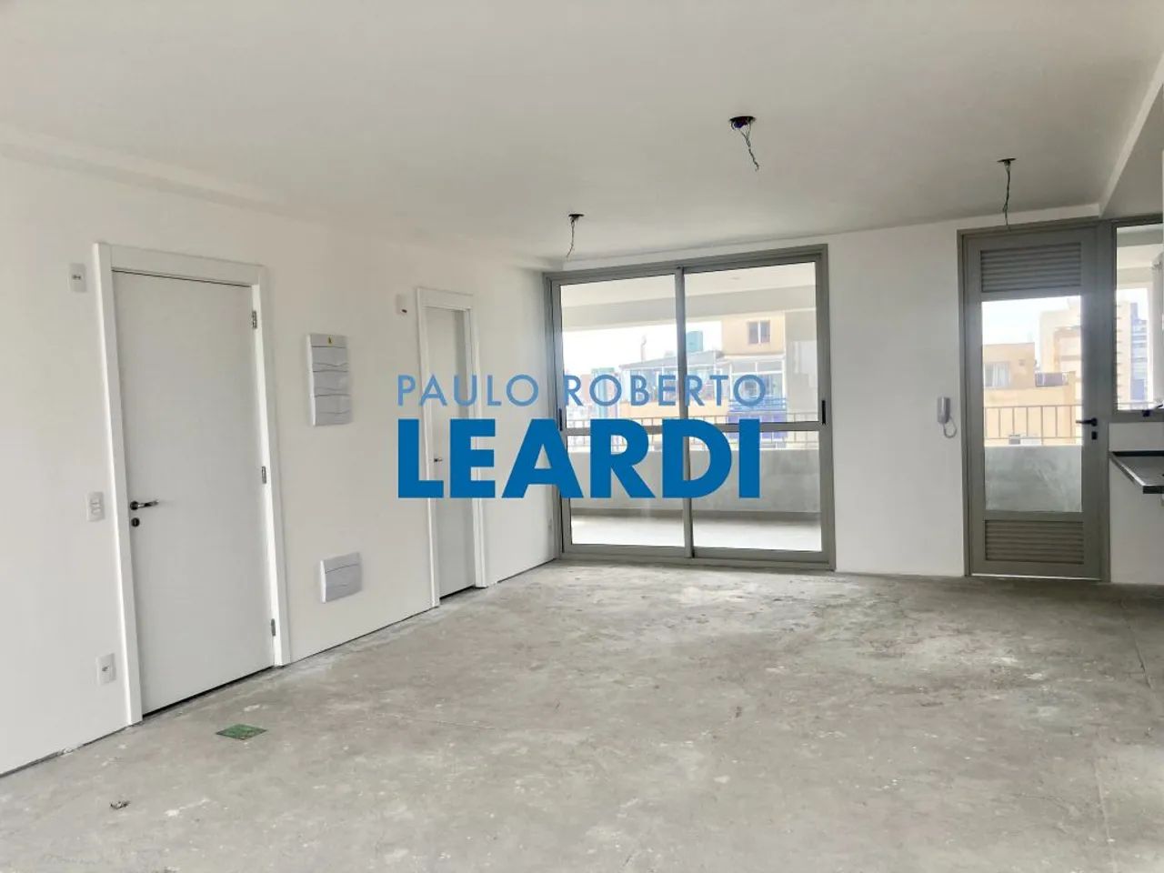APARTAMENTO - PINHEIROS - SP