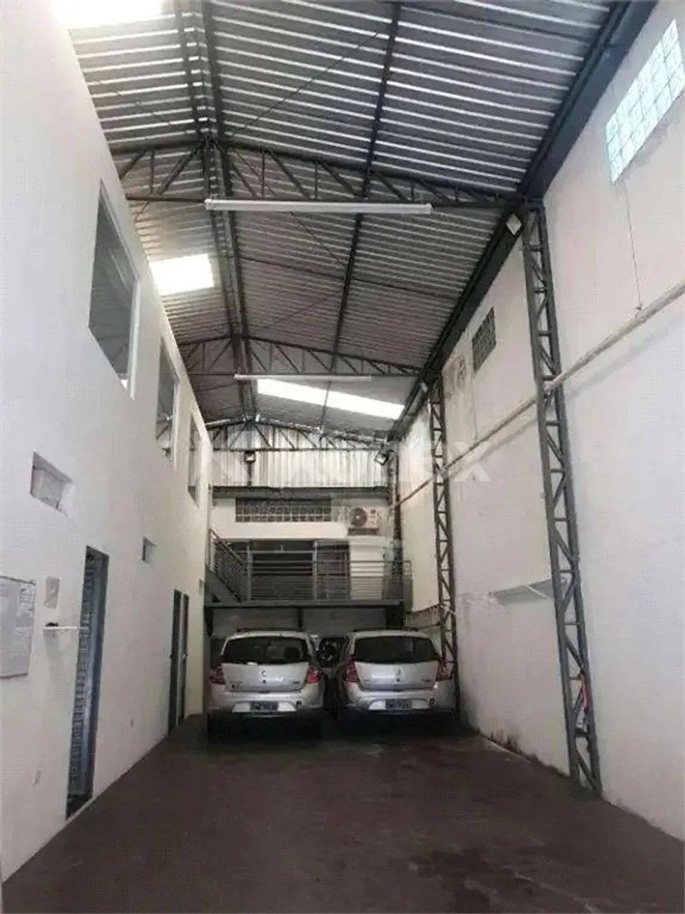 Galpão à venda com 276 m² em Bortolândia, São Paulo - Foto 2