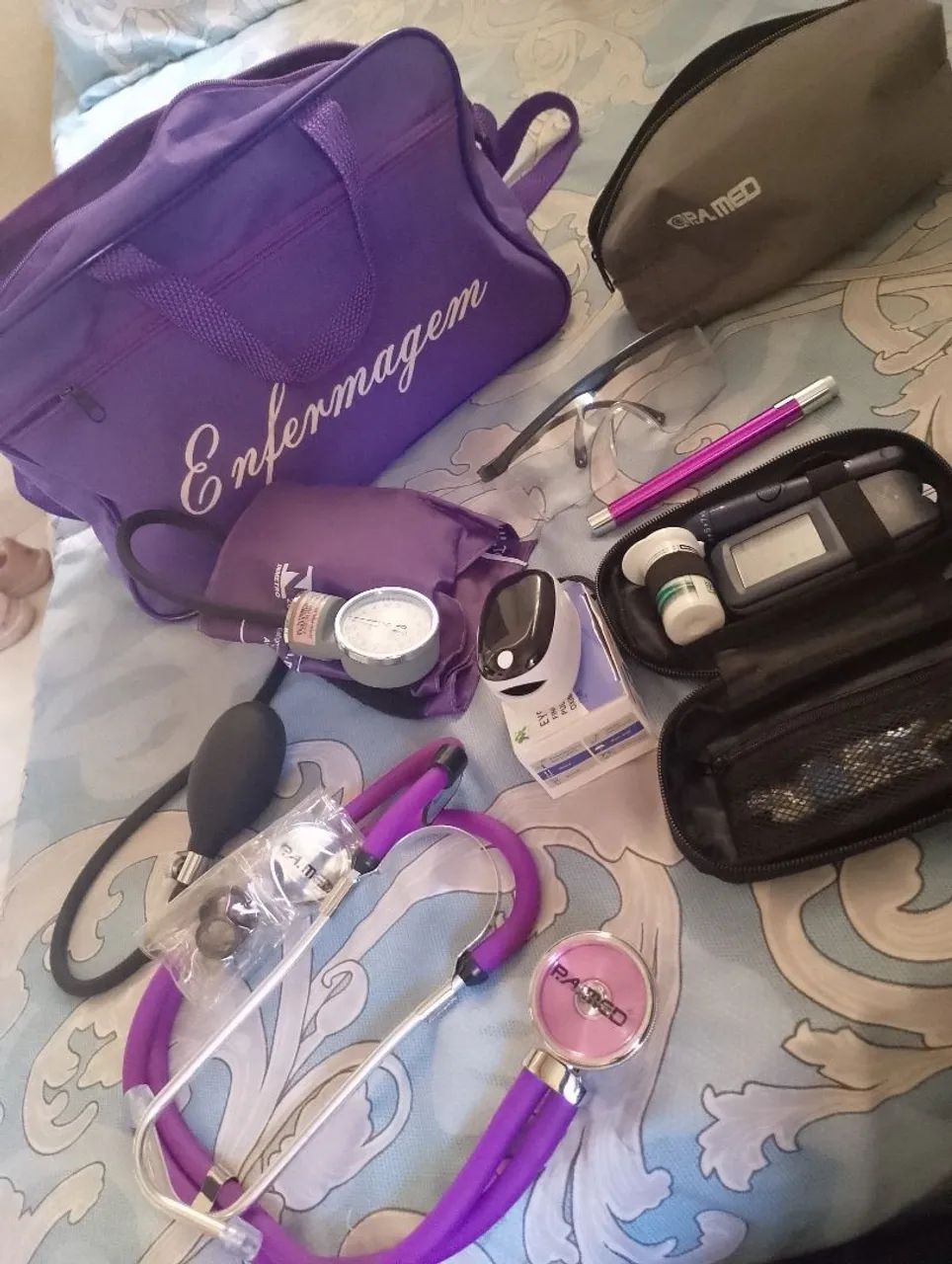 Kit de enfermagem 