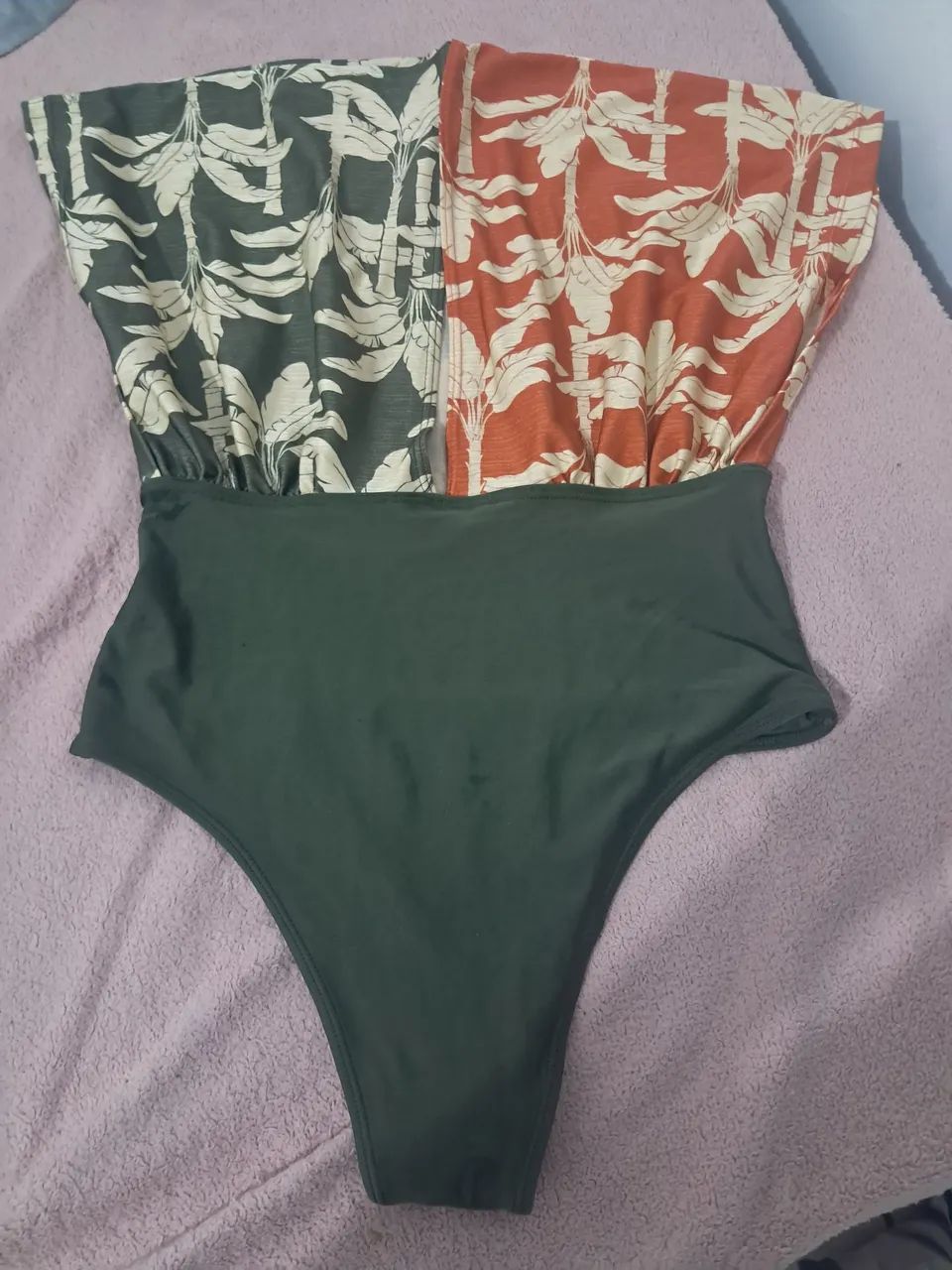 Maiô M  /G  conservado!! - Foto 2