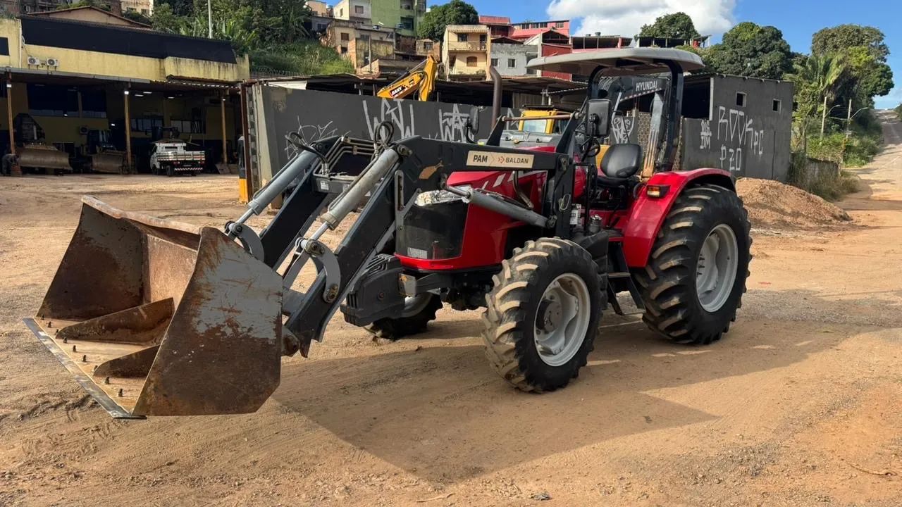 Trator 4707 com Madal Baldan  - Foto 4