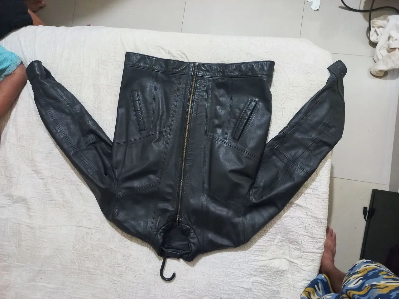 Jaqueta de couro preta - Foto 2