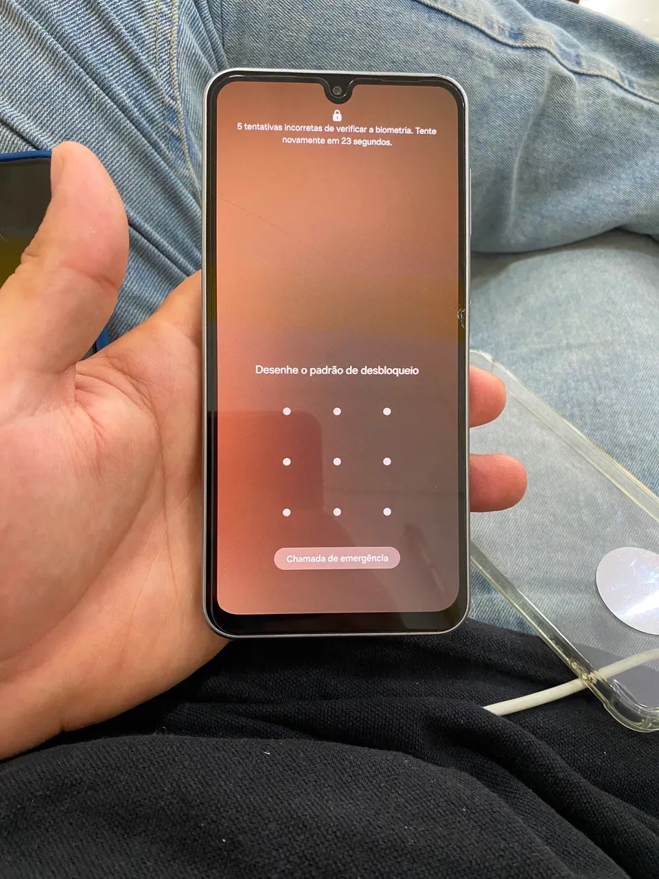 iPhone 13 + A17 - Foto 4