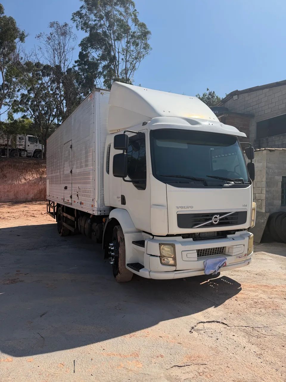 Volvo VM 220 - Foto 3