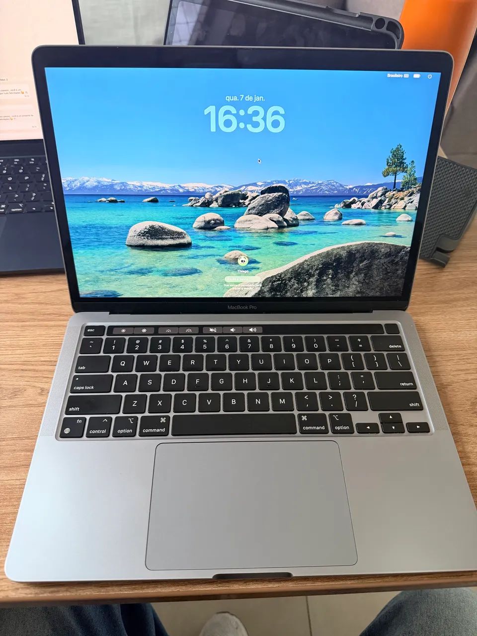 MacBook本体 MacBook Pro (M1, 8GB, 256GB) Apple MacBook Pro 13