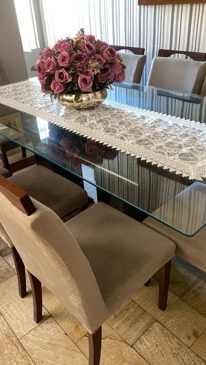 Mesa de granito com tampo de vidros (mais 8 cadeiras). - Foto 2
