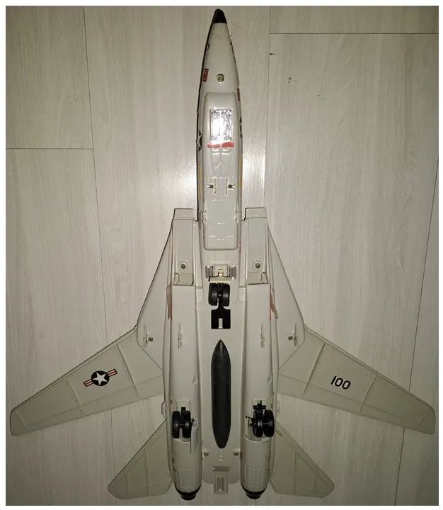 Super Caça Bombardeiro dos Comandos em Ação - Com danos
