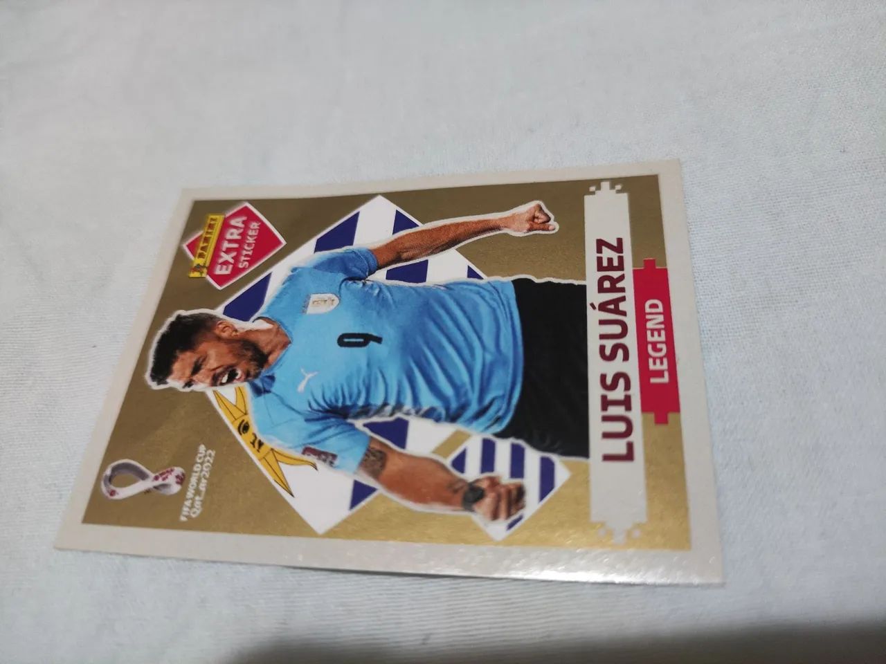 Figurinha Dourada Luis Suárez Original - Foto 2