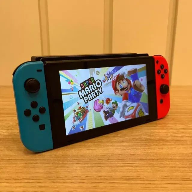 Nintendo Switch V2 - 32Gb e 128Gb MicroSD - Foto 3