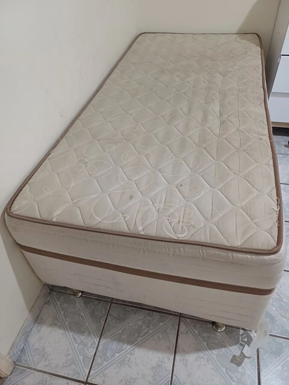 Cama de solteiro - Foto 2