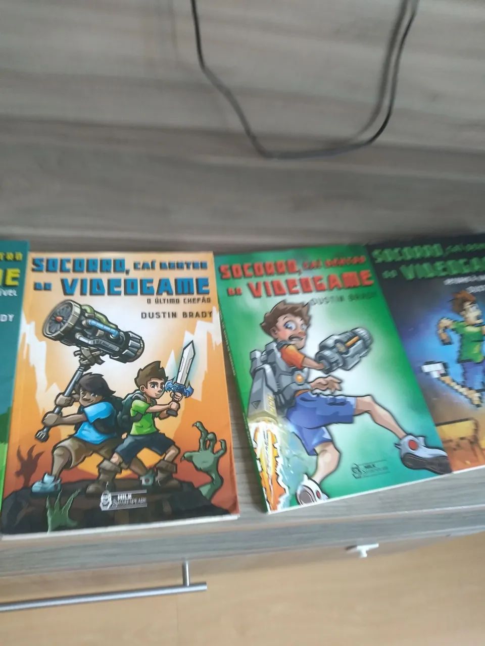 Coleção de livro Socorro cai dentro do videogame 