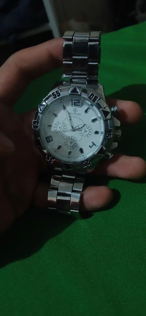 Vende-se 2 relógios por 150$ - Foto 3