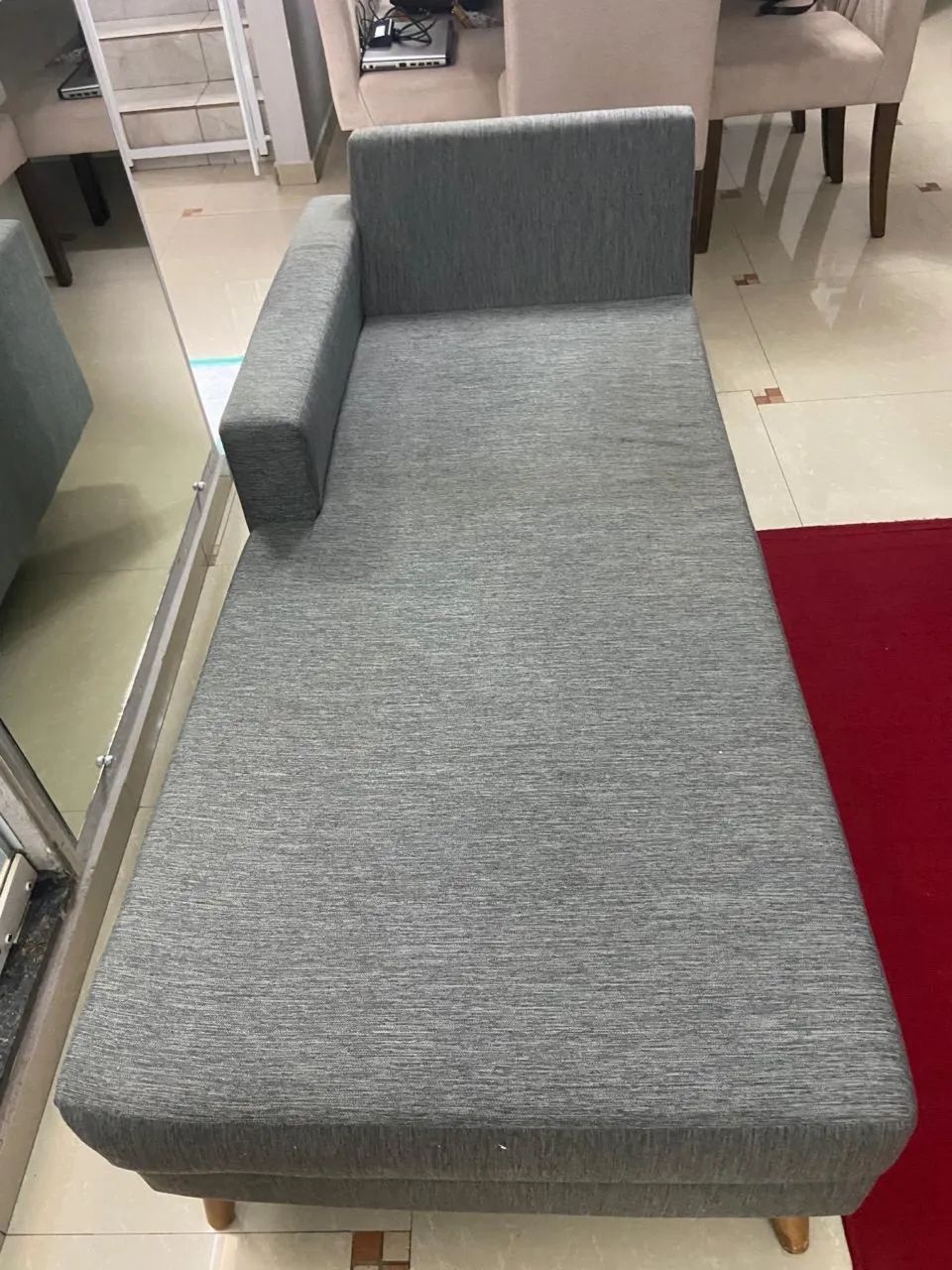 Sofá cinza 3 lugares com Chaise - Foto 5