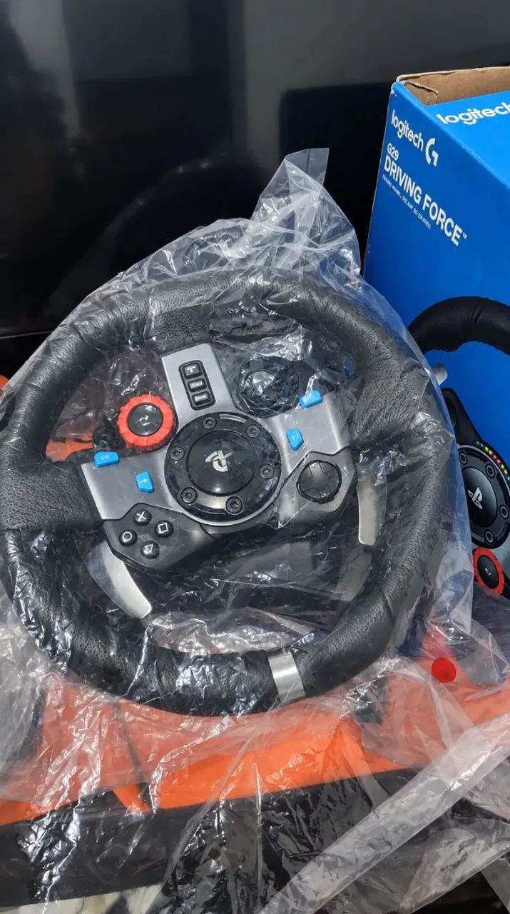 Logitech G29 Driving Force + Pedais - Foto 2