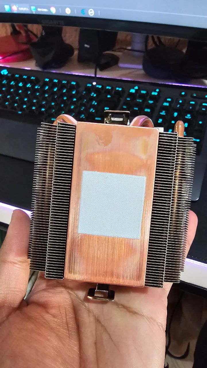 Processador Amd Phenom Ii X6 10 (3,3 Ghz) Com Cooler Box (Usado) - Foto 3