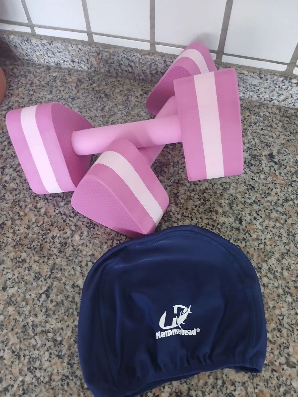 Par de Halteres de Hidroginastica + touca 