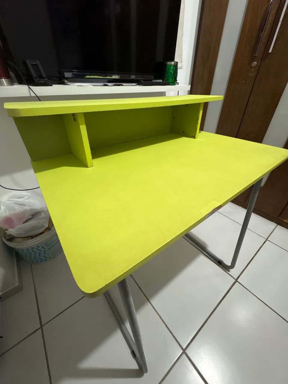 Mesa de estudo - Foto 2